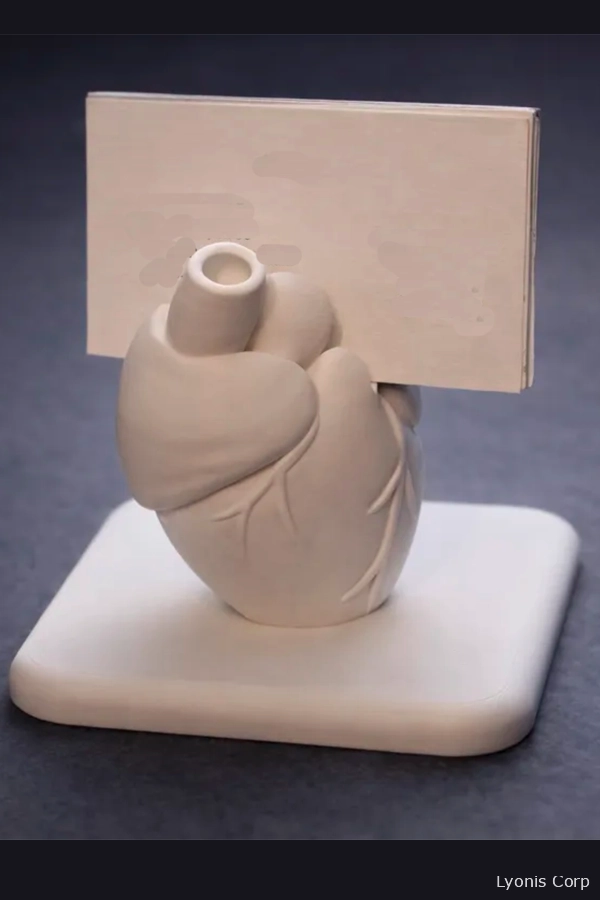 Creative Custom 3D-Printed Cardiologist Business Card Holder